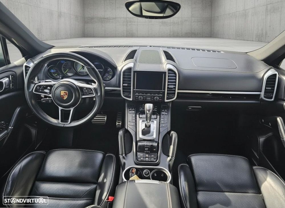 Porsche Cayenne S E-Hybrid Platinum Edition - 11