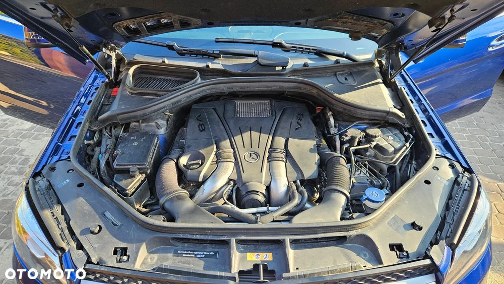 Mercedes-Benz GLS - 39