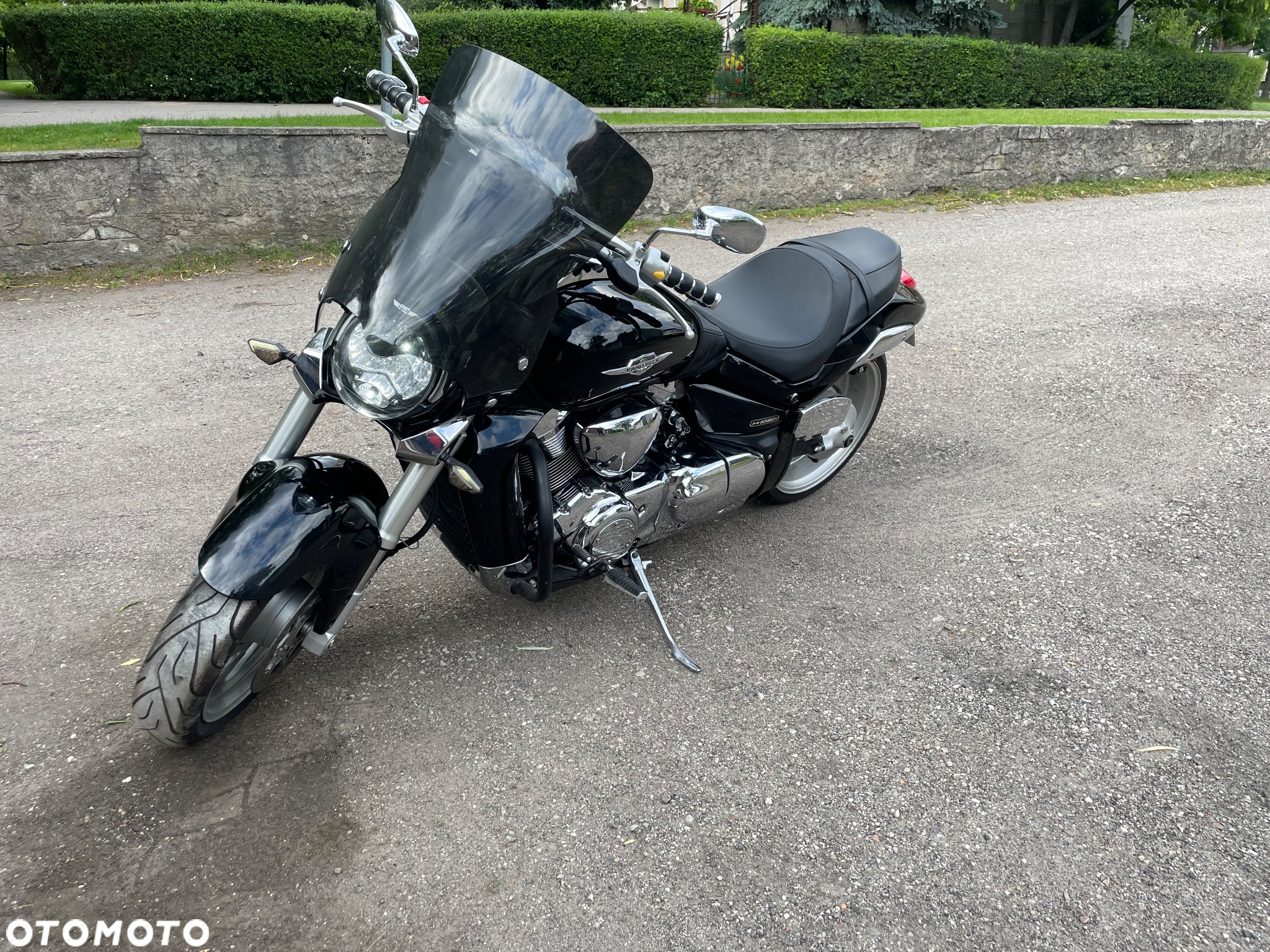 Suzuki Boulevard - 4