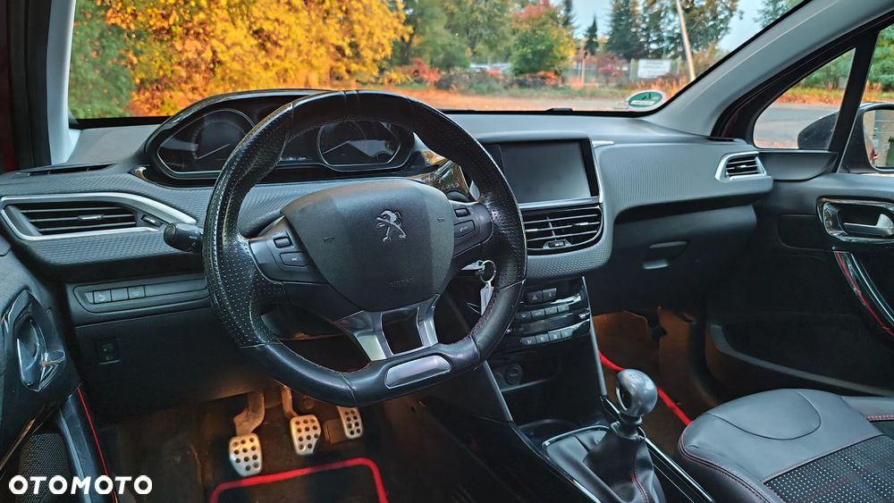 Peugeot 2008 PureTech 130 Stop&Start GT-Line Edition - 20
