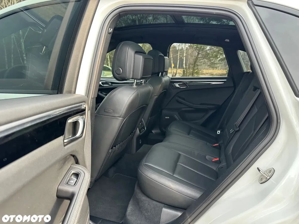 Porsche Macan PDK - 32