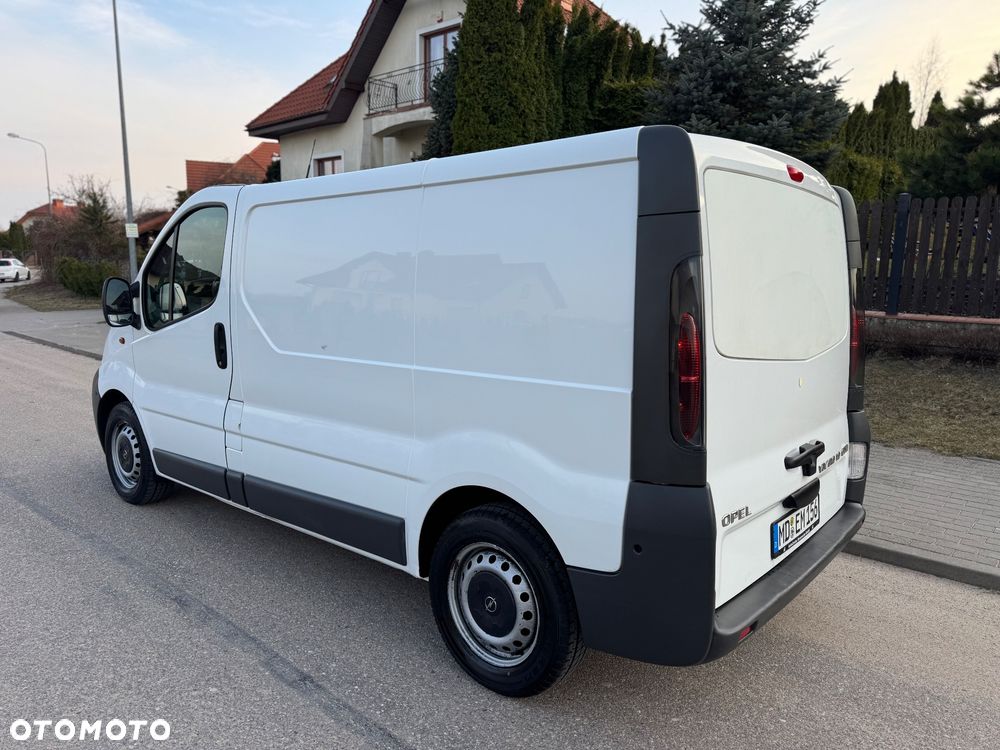 Opel Vivaro - 5