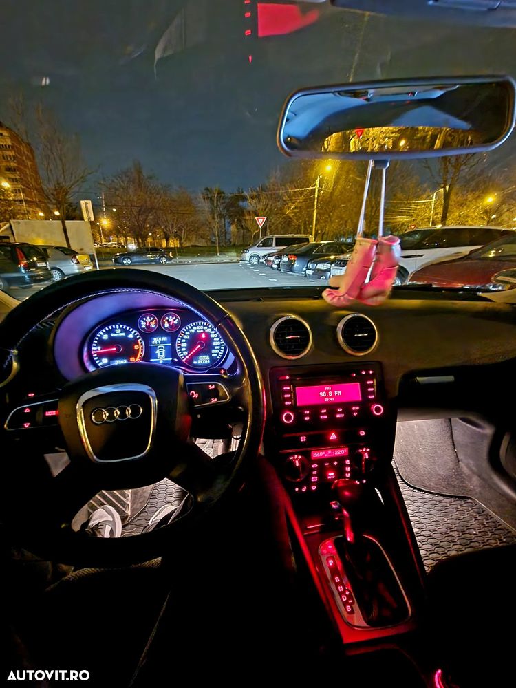 Audi A3 1.6 TDI ack DPF S tronic Attraction - 23