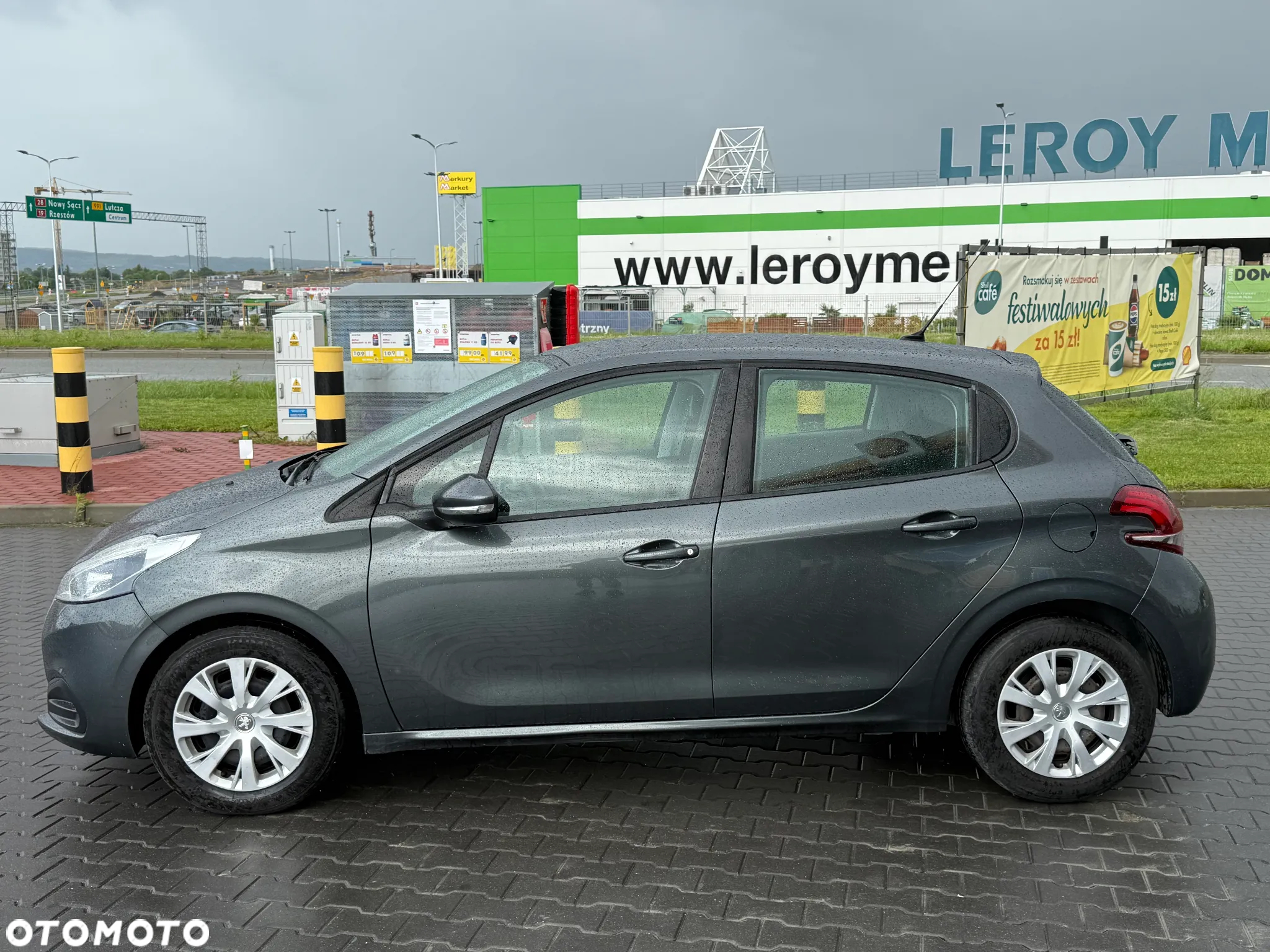 Peugeot 208 1.6 BlueHDi Allure S&S - 3