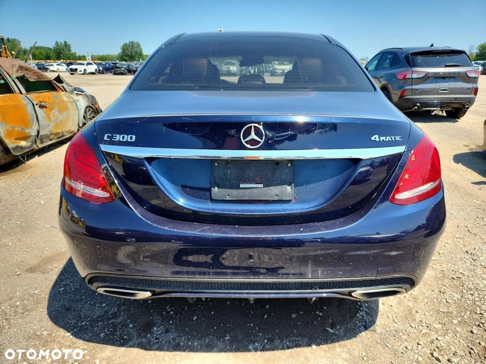 Mercedes-Benz Klasa C 300 9G-TRONIC Exclusive - 6