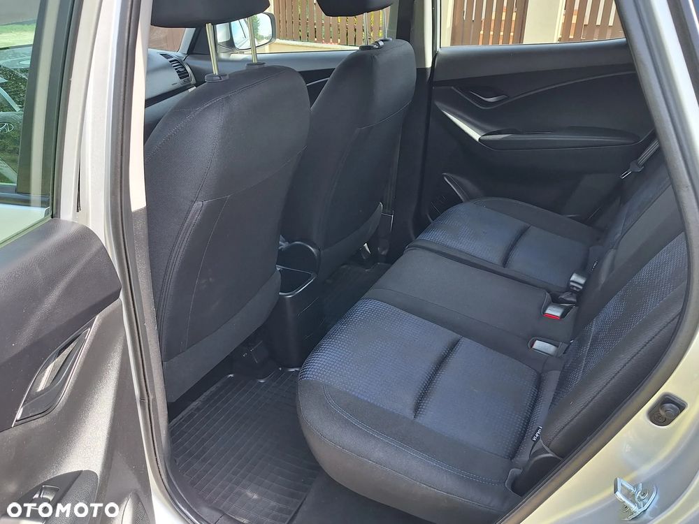 Hyundai ix20 - 9