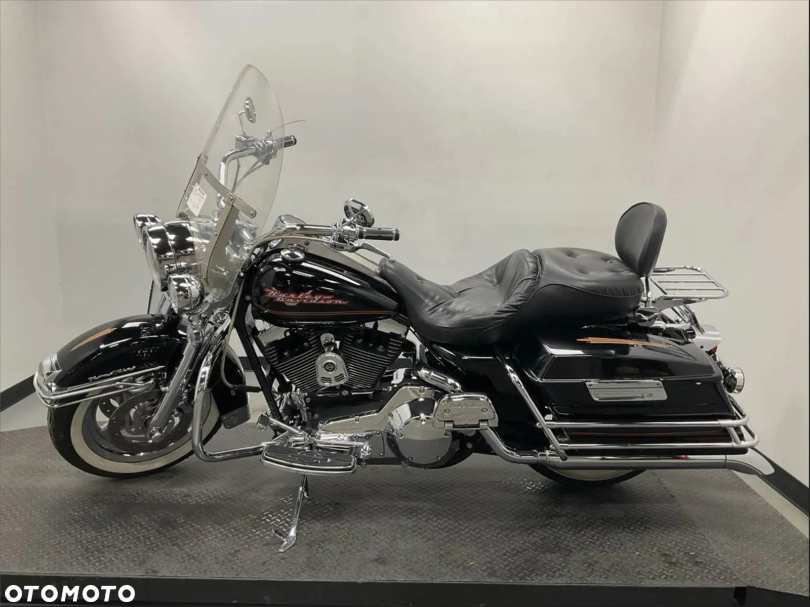 Harley-Davidson Touring Road King - 3