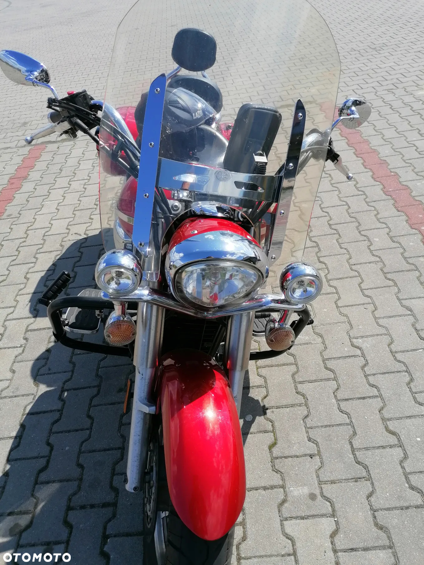 Yamaha XVS - 6