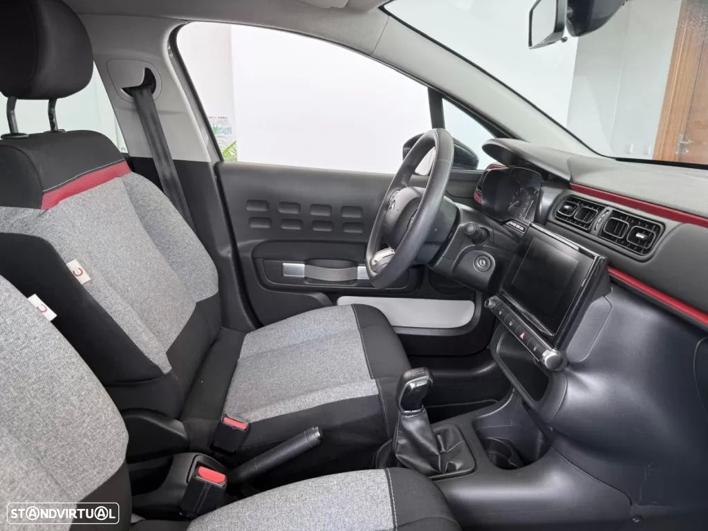 Citroën C3 1.2 PureTech Shine - 16