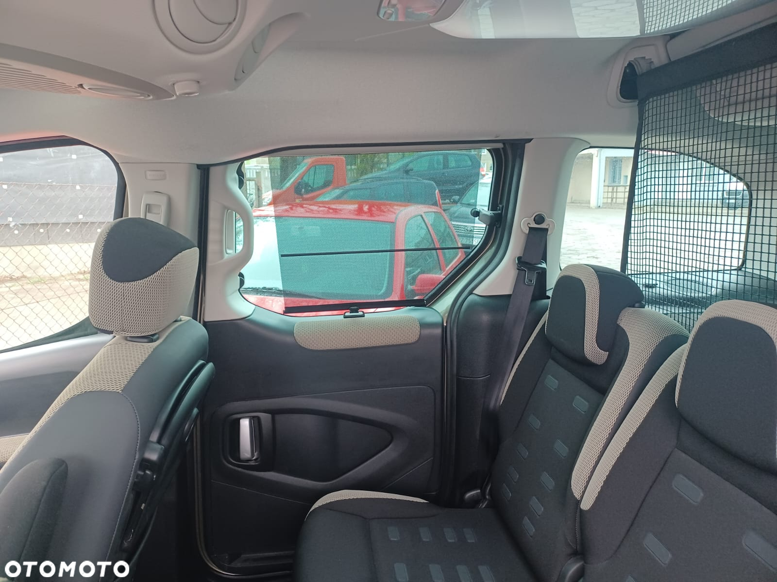 Citroën Berlingo Multispace HDi 115 FAP Selection - 23