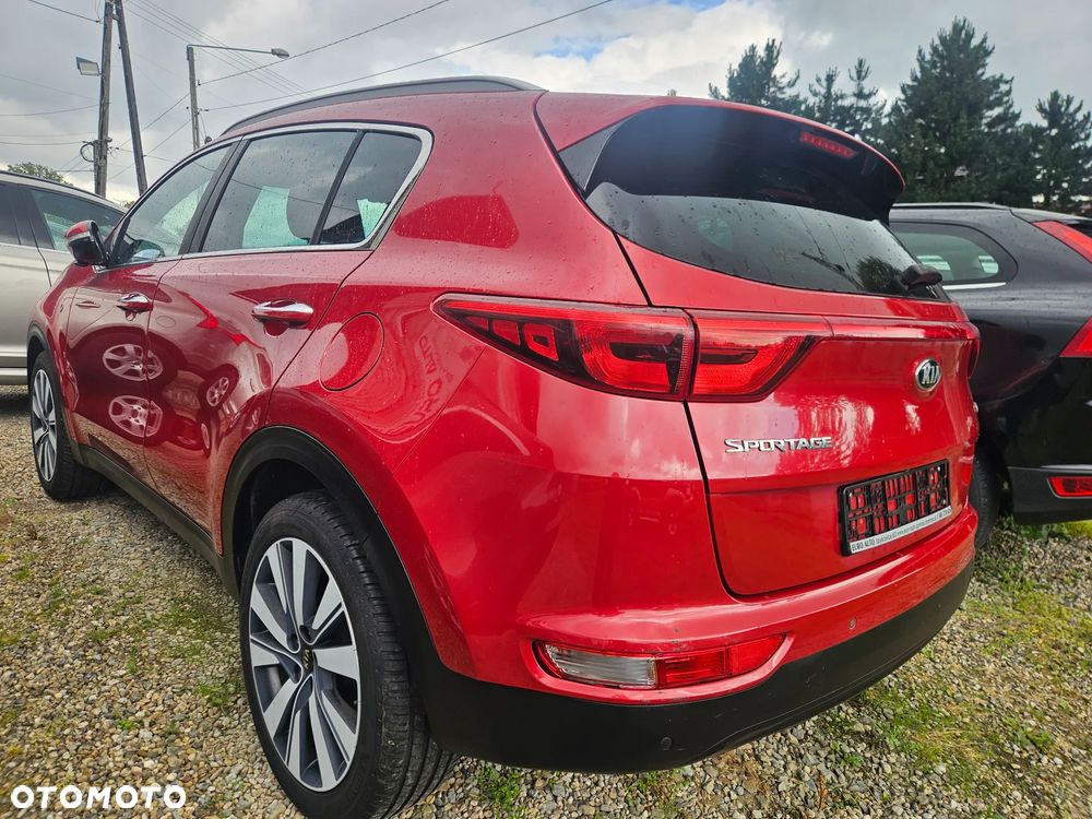 Kia Sportage 1.7 CRDI 2WD Dream-Team Edition - 3