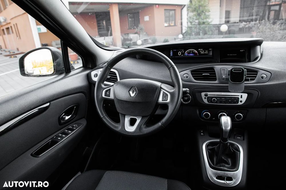 Renault Grand Scenic dCi 110 EDC Bose Edition - 3