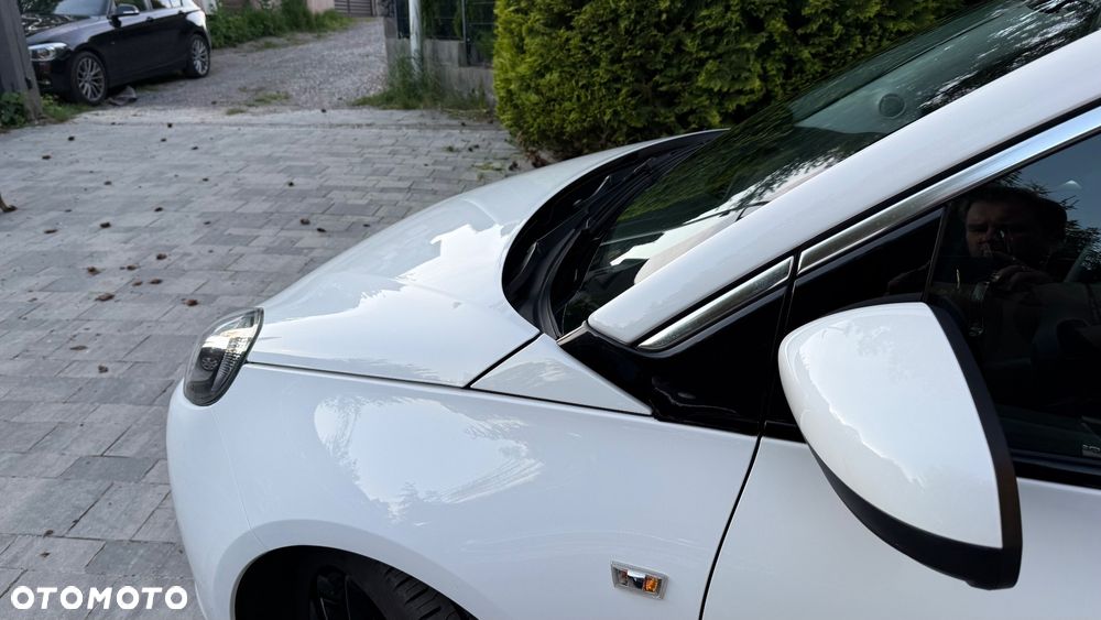 Opel Adam 1.4 White Link - 18