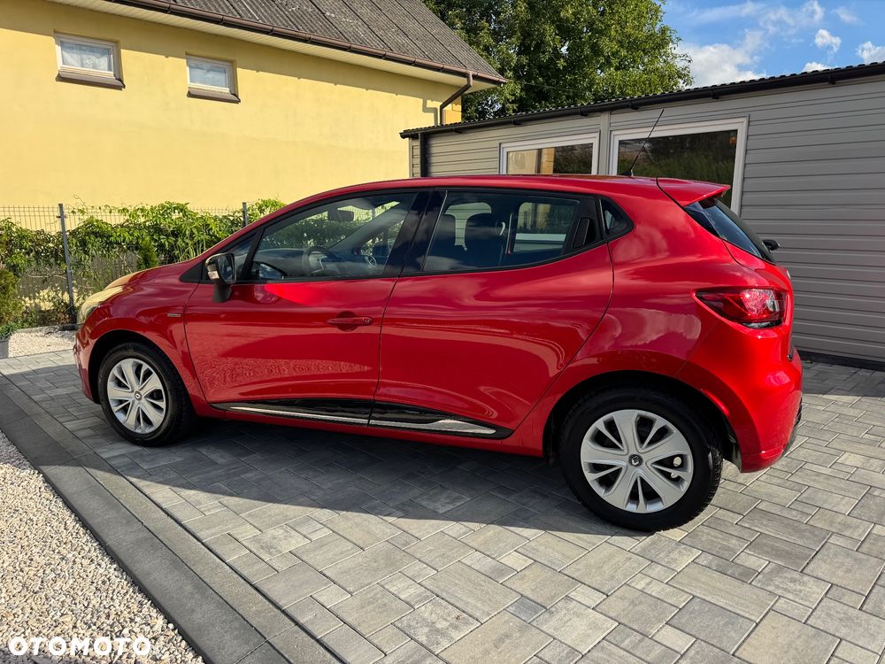 Renault Clio 1.2 16V 75 LIMITED 2018 - 9