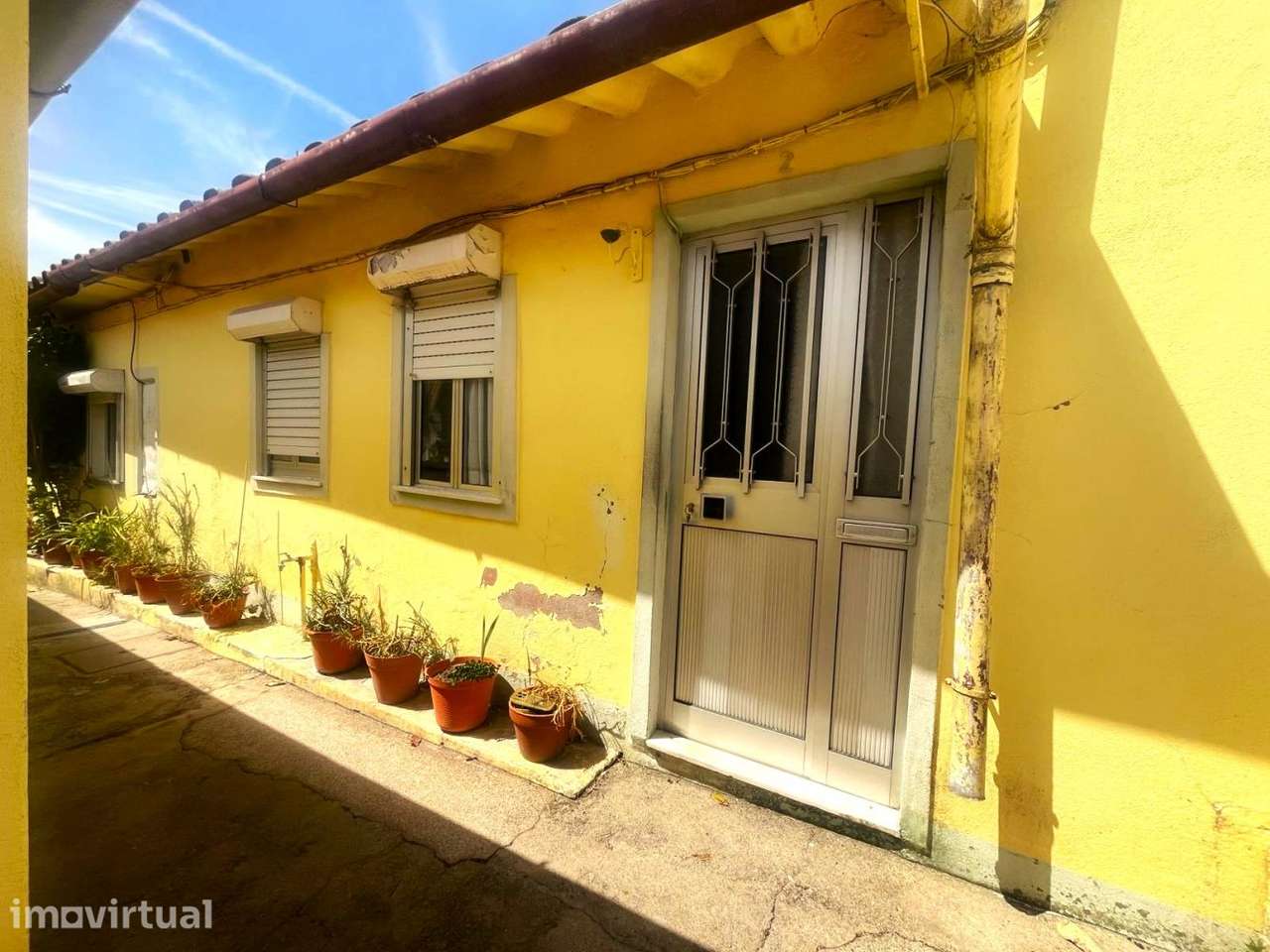 Moradias inseridas em lote urbano de 636 m² | Boavista, Porto - Grande imagem: 3/36