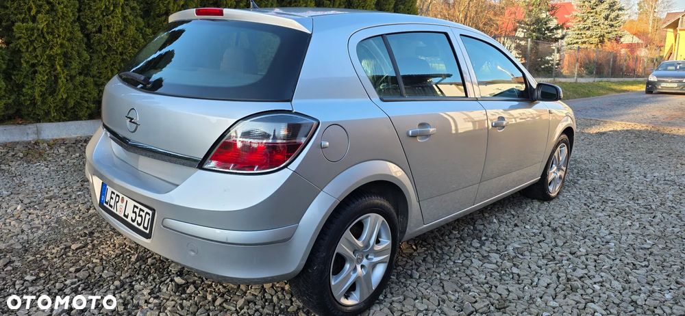 Opel Astra 1.4 - 4