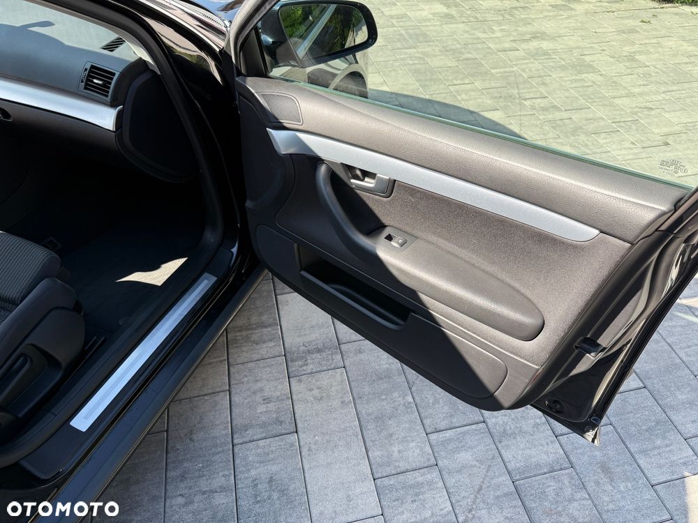 Audi A4 Avant 1.8T - 27