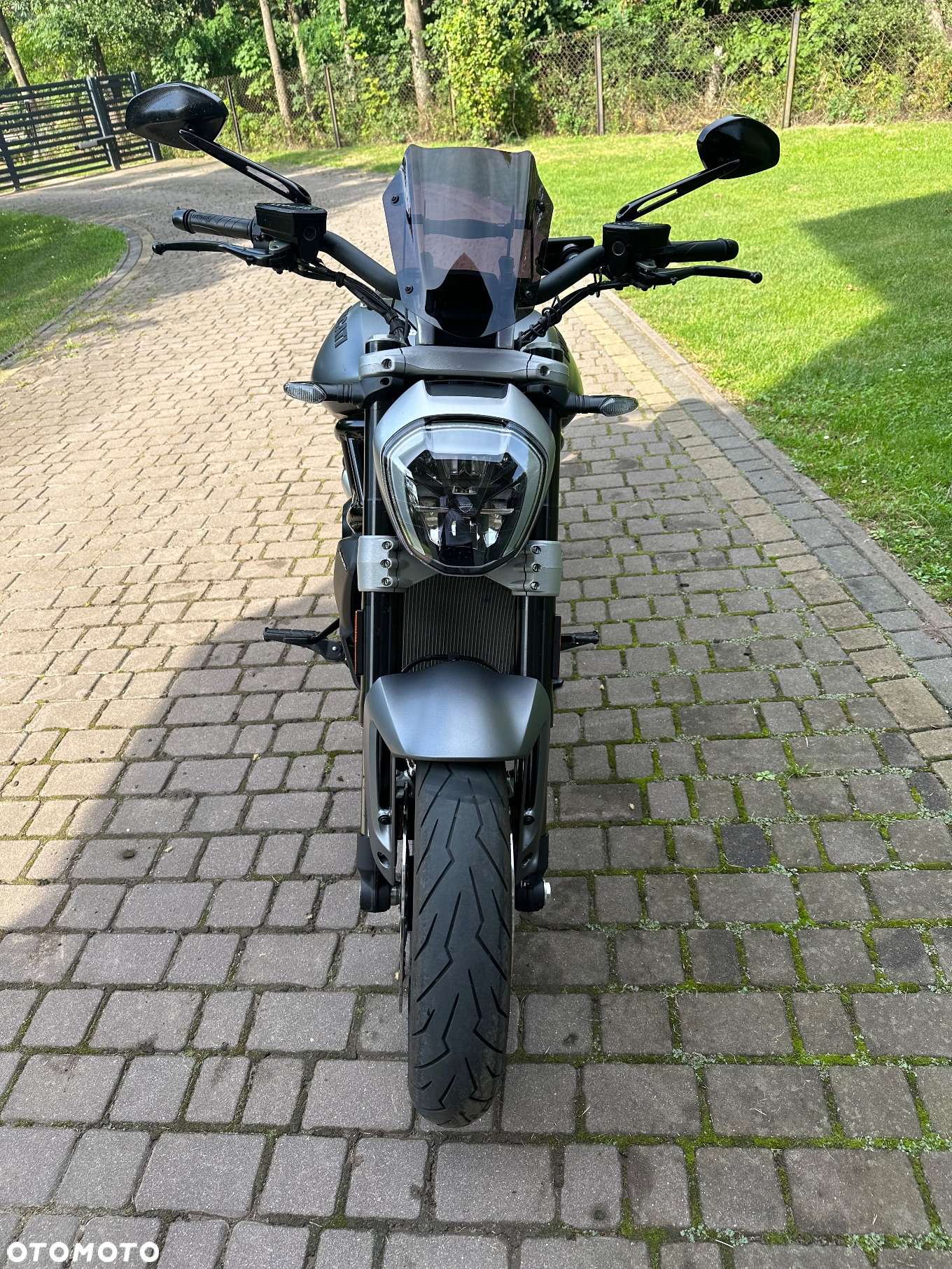 Ducati Diavel - 9