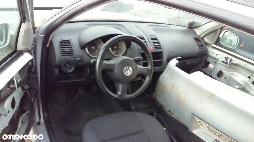 Części VW Polo III 6N2 benzyna 01r. 99-01r 1.4 16V 3D - 5