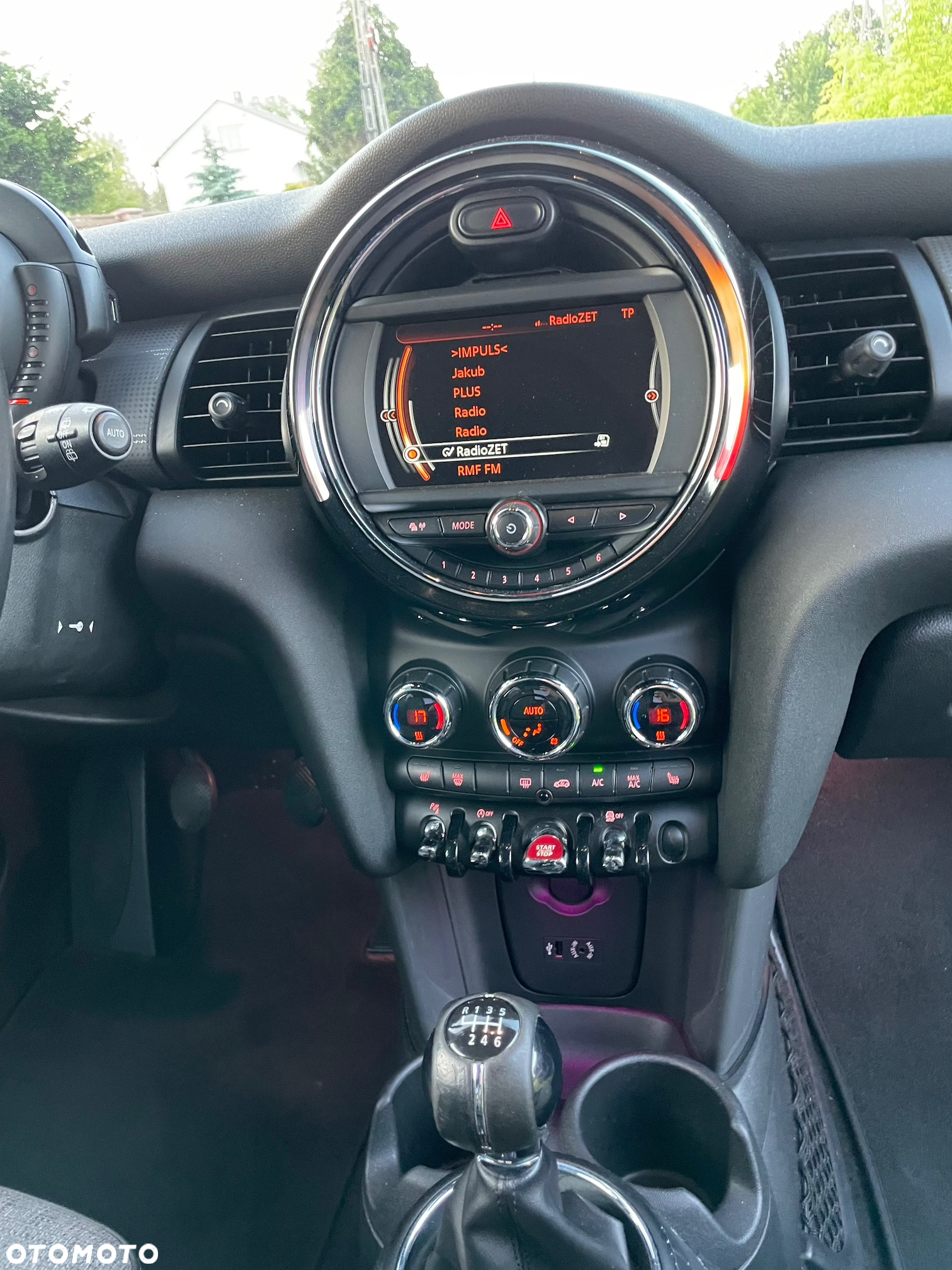 MINI Cooper Anniversary Edition - 31