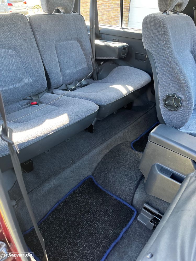 Mitsubishi Pajero 2.5 TDi GLX - 28