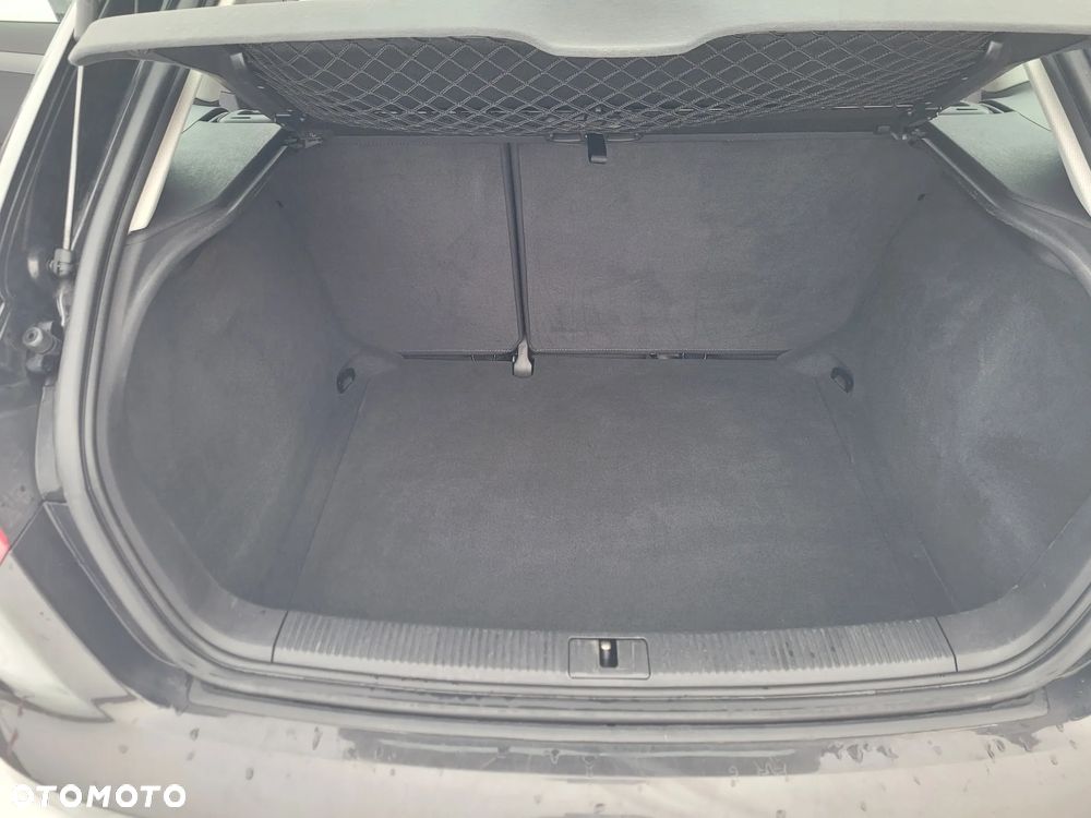 Audi A3 Sportback 1.4 TFSI Ambiente - 27