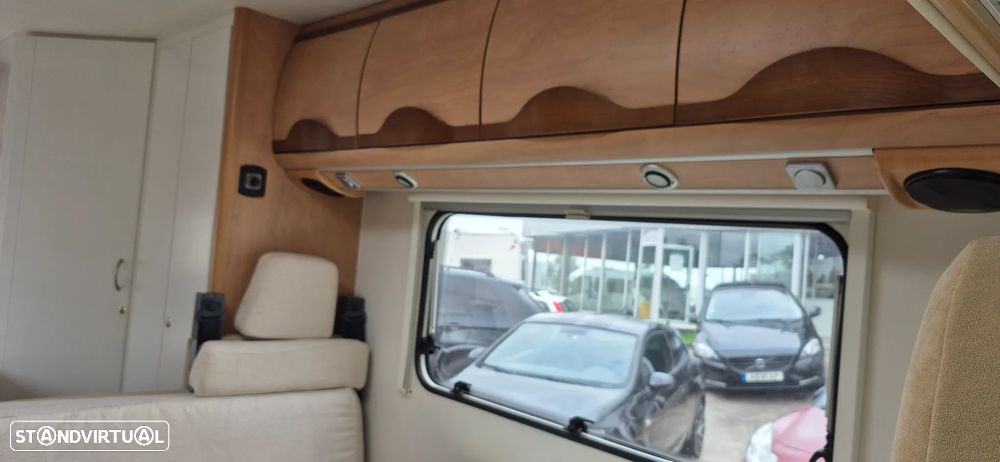 Burstner A535-2 CITROEN JUMPER 2.8 HDI  - BURSTNER - 4 LUGARES - 4 DORMIDAS - 25