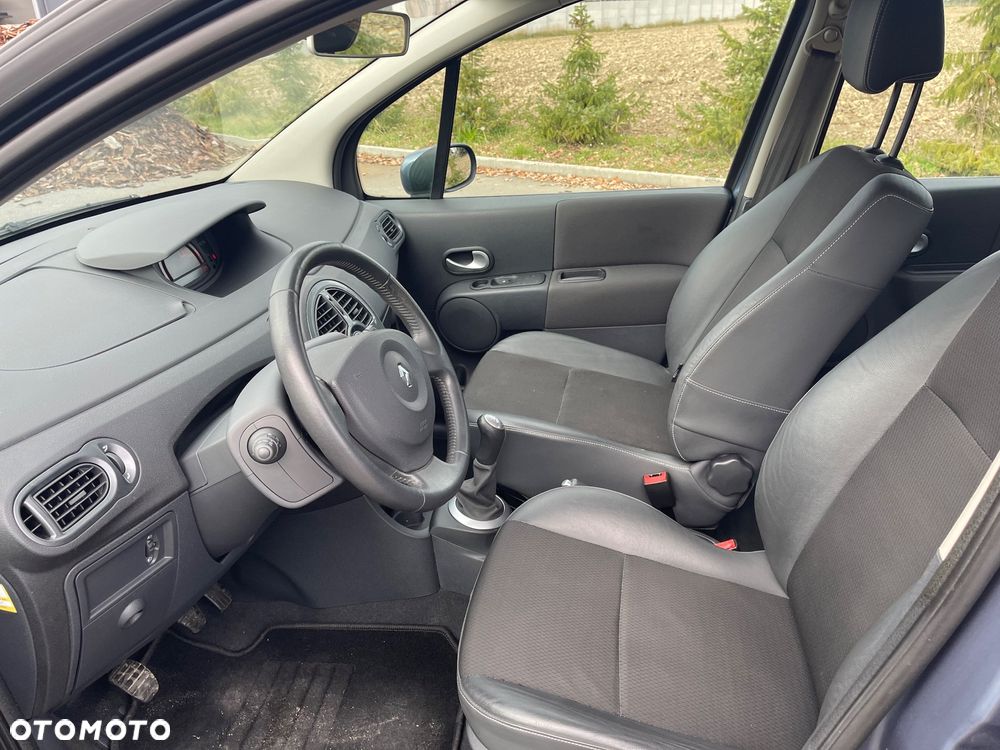 Renault Modus 1.6 16V Dynamique - 8