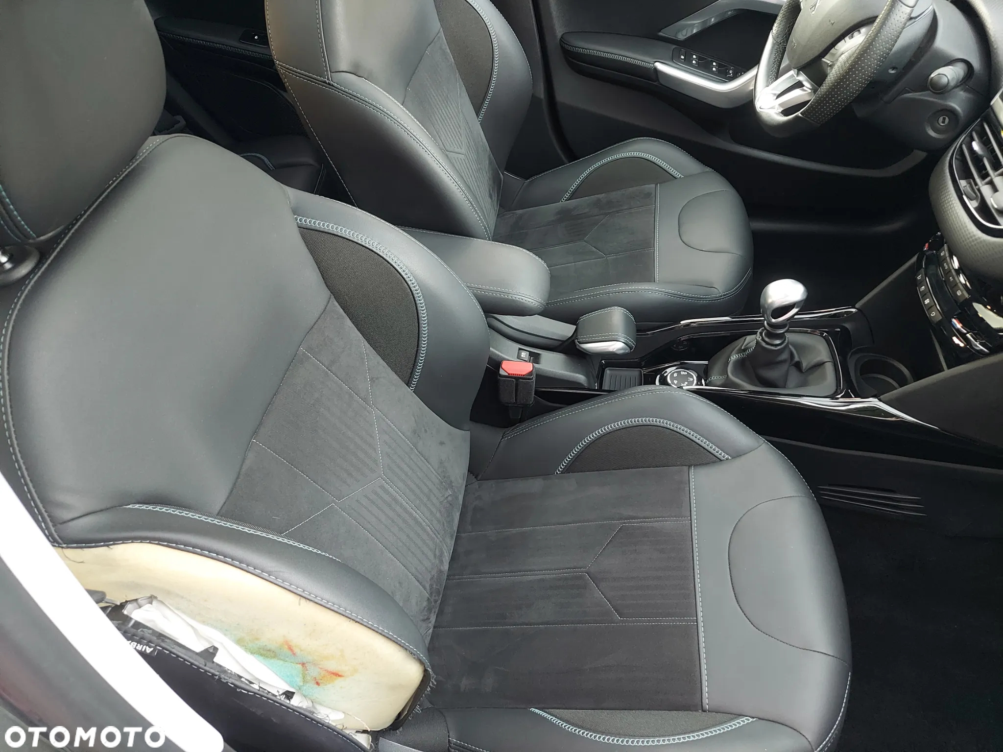 Peugeot 2008 PureTech 130 Stop&Start Crossway - 12