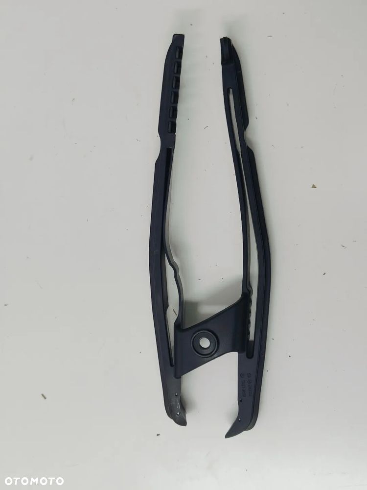 Ślizg Łańcucha Napędowego Triumph - 1