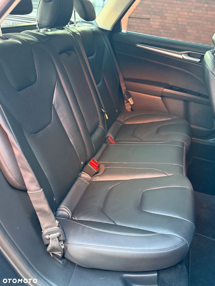 Ford Mondeo Turnier 2.0 TDCi Start-Stopp Titanium - 19