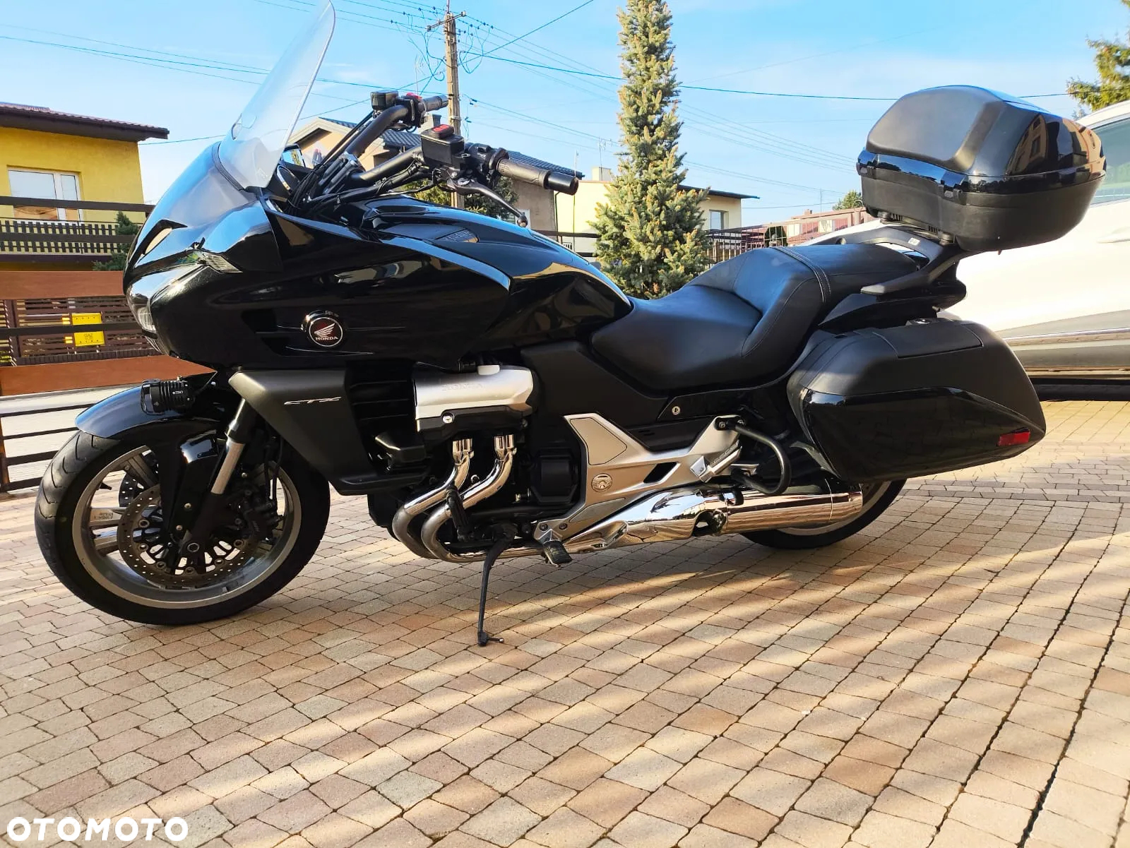 Honda CTX - 35