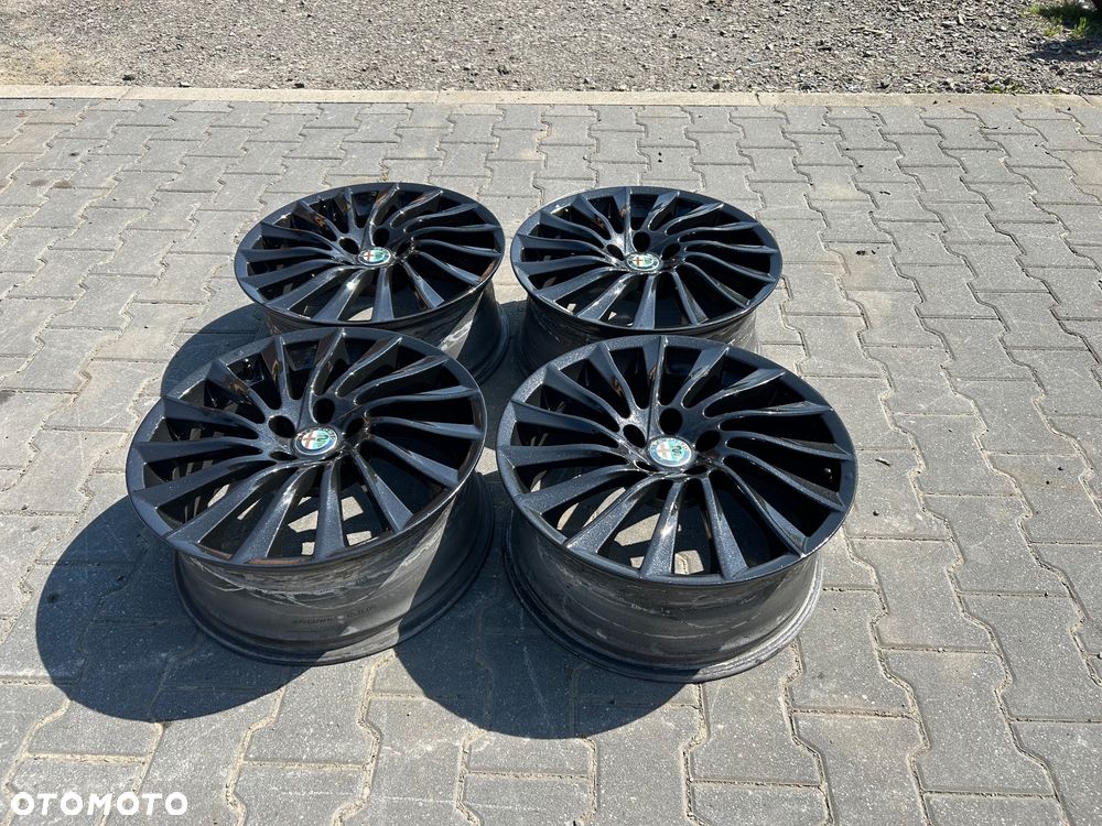 Alfa Romeo alufelgi 18 cali 5x110 Giulia Giulietta Fiat 500X czarne - 3