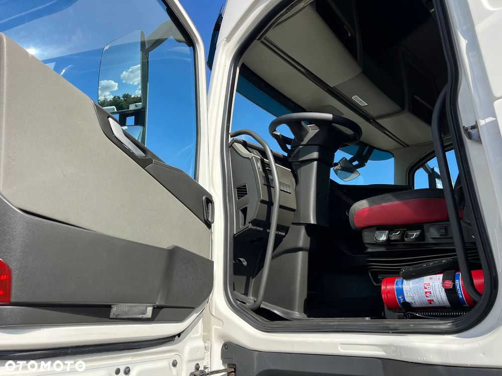 Volvo FH 500 2 ZBIORNIKI/2 ŁÓŻKA/KLIMA POSTOJOWA - 13