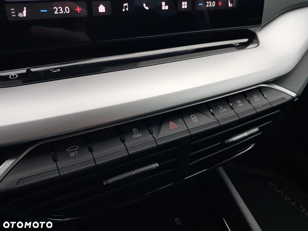 Skoda Octavia 1.5 TSI mHEV Selection DSG - 21