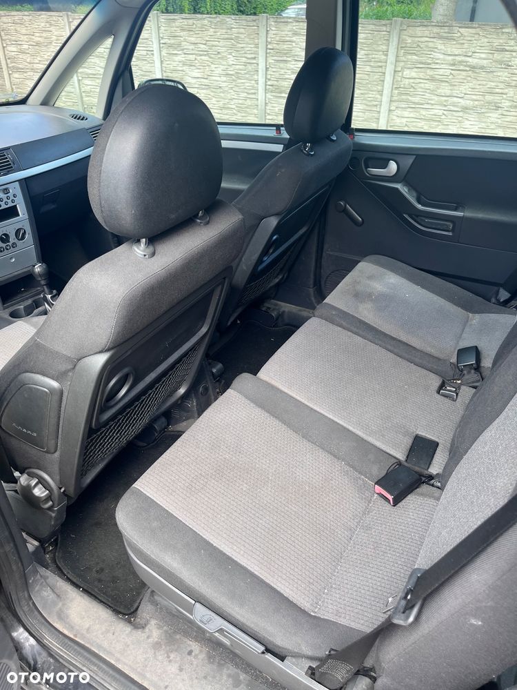 Opel Meriva - 10