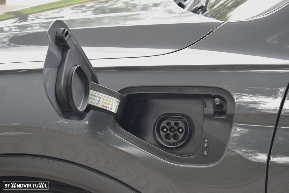 VW Tiguan 1.4 TSI eHybrid R-Line DSG - 48