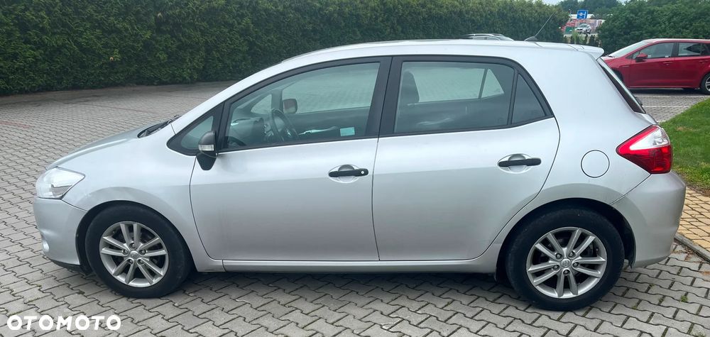 Toyota Auris 1.4 D-4D Premium - 5