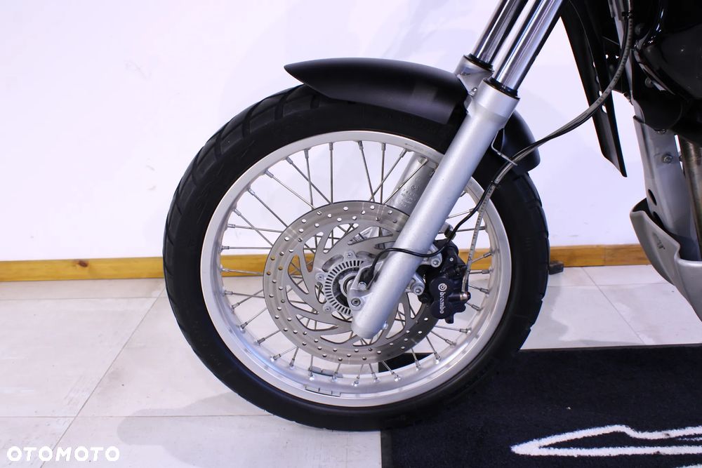 BMW F - 26