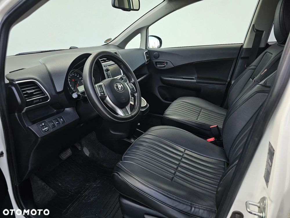 Toyota Verso S 1.33 VVT-i Multidrive Comfort - 10