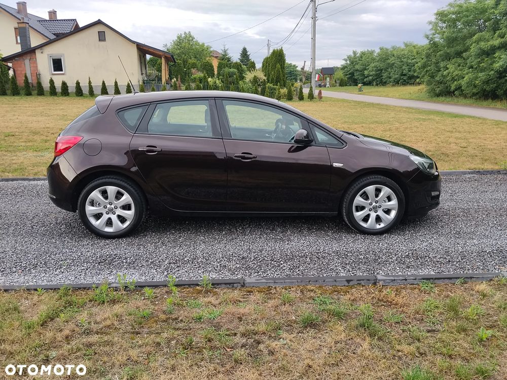 Opel Astra 1.4 T Cosmo - 8