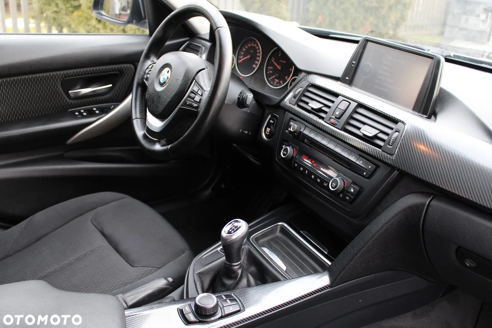 BMW Seria 3 - 12