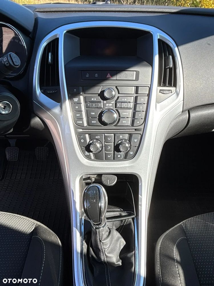 Opel Astra - 9