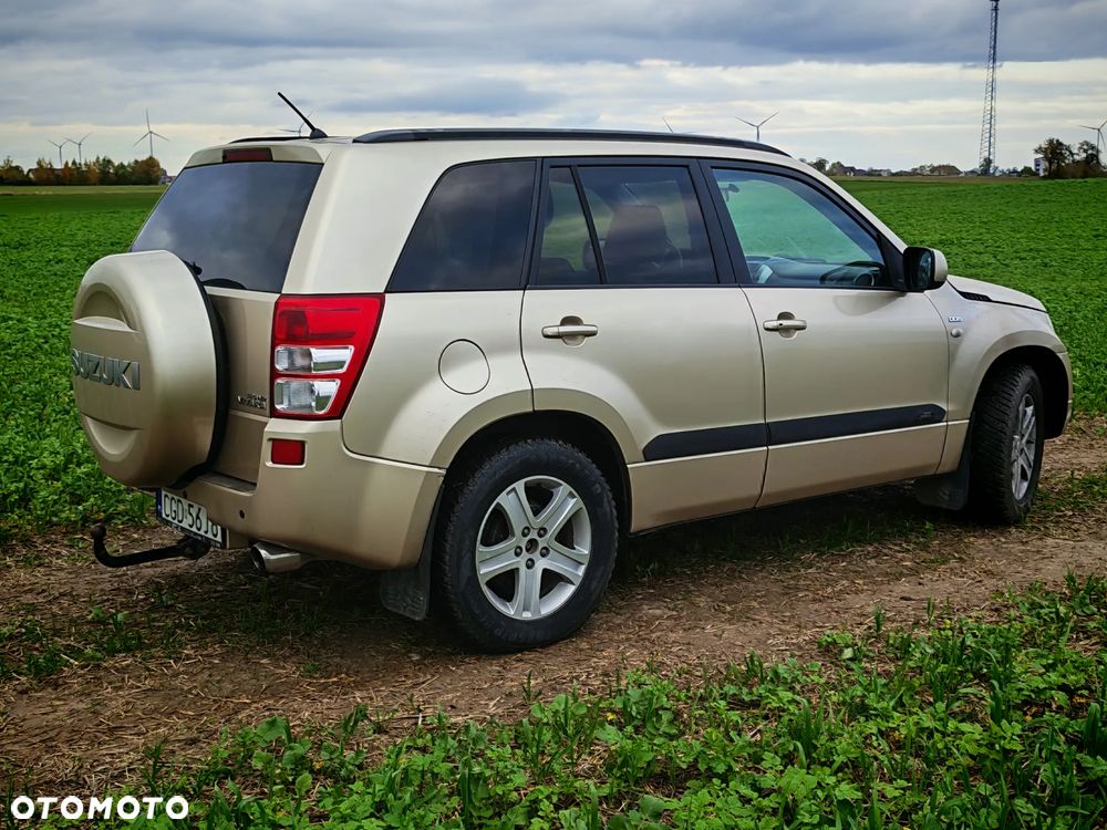 Suzuki Grand Vitara 1.9 DDiS - 8