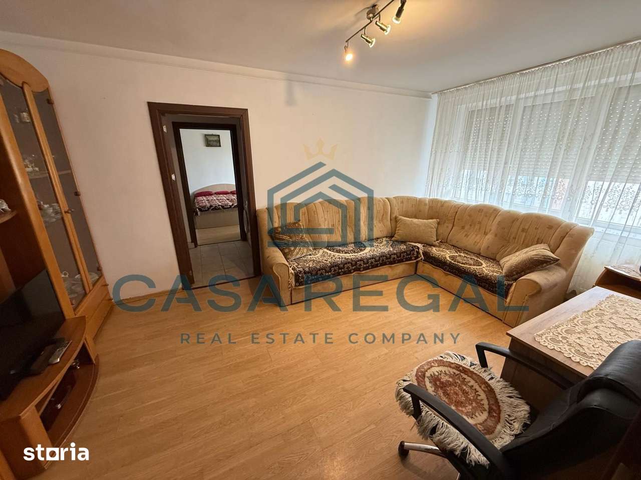 Închiriere apartament 2 camere Oradea | Central | Lift renovat | Balco — fotografia 1