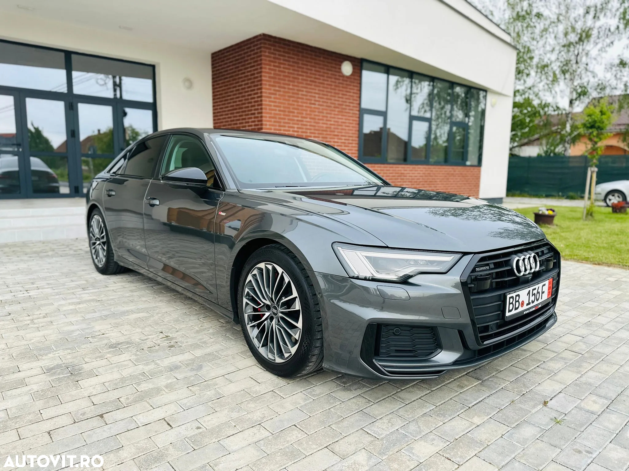 Audi A6 Avant 55 TFSI e quattro S tronic sport - 4