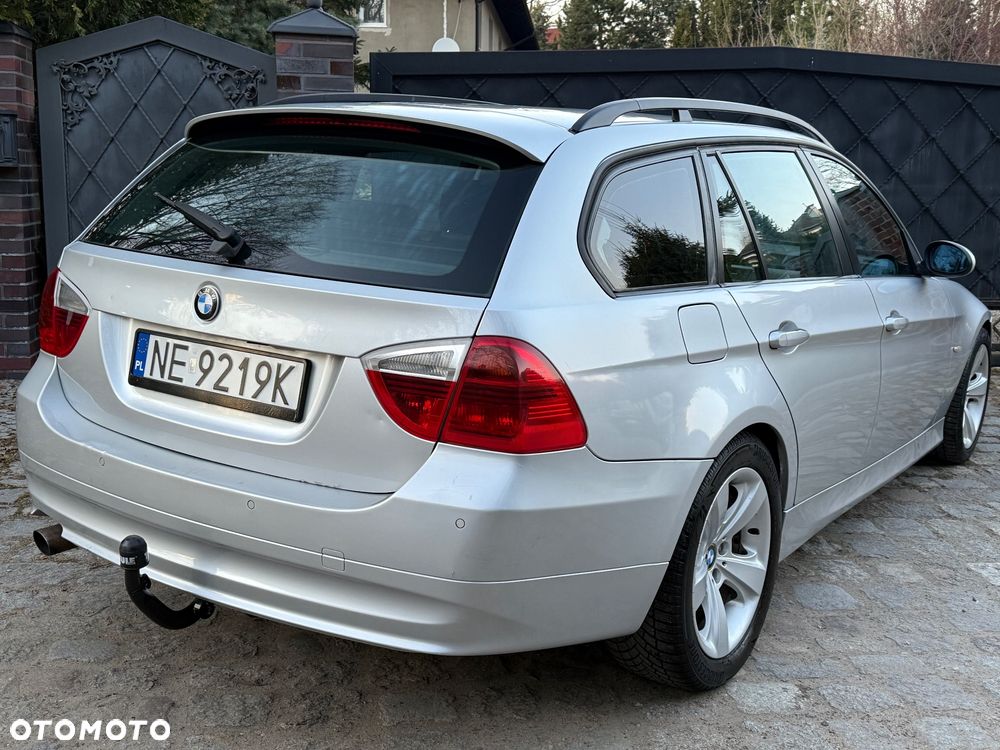 BMW Seria 3 318d DPF Edition Sport - 8