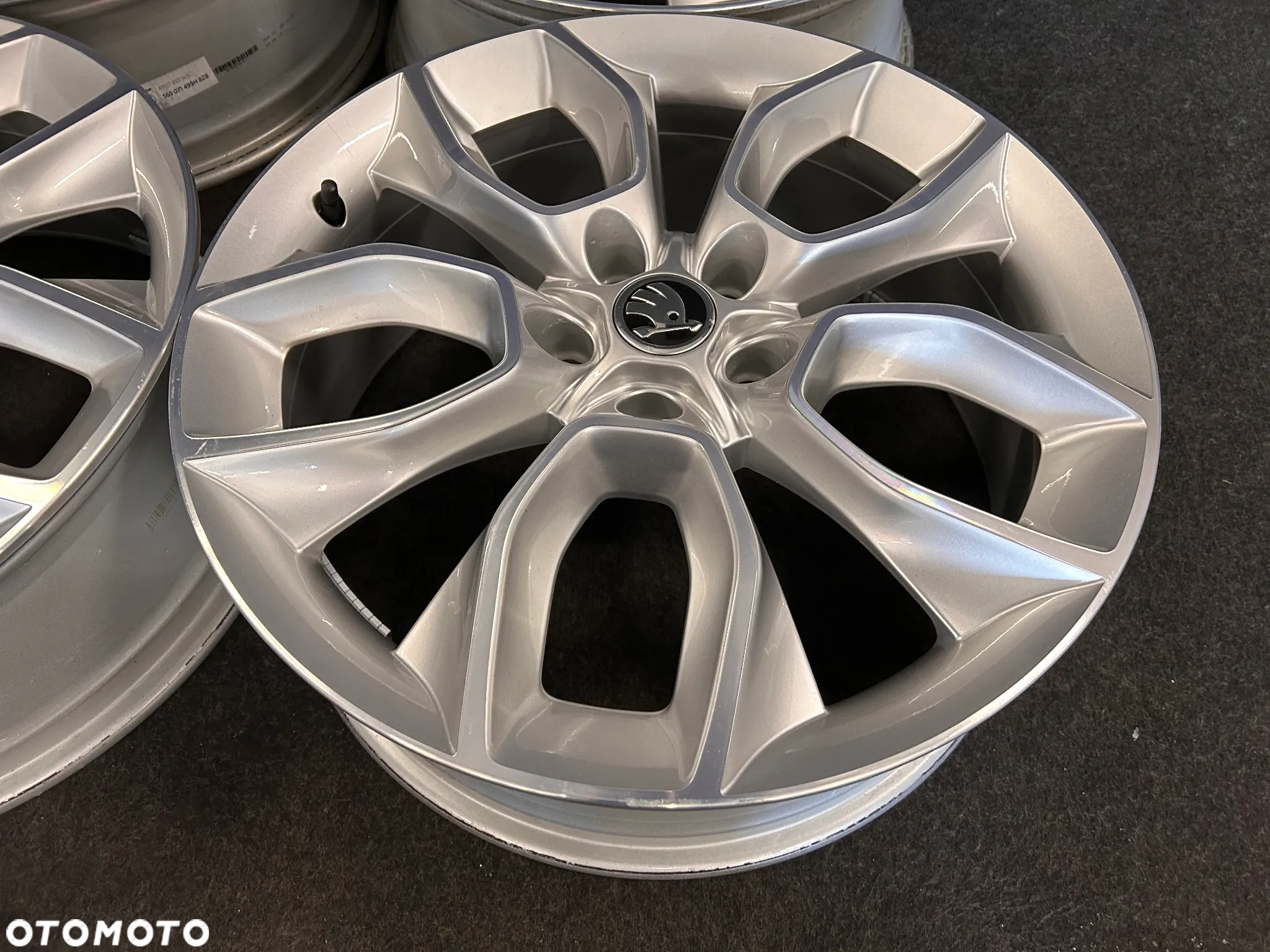 Alufelgi SKODA Kodiaq, Karoq, Superb III, Octavia III 19 cali 5x112 4szt. ładne! - 16