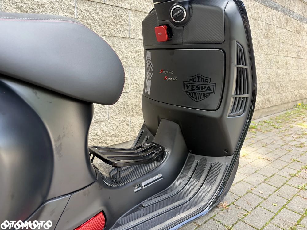 Vespa GTS - 35