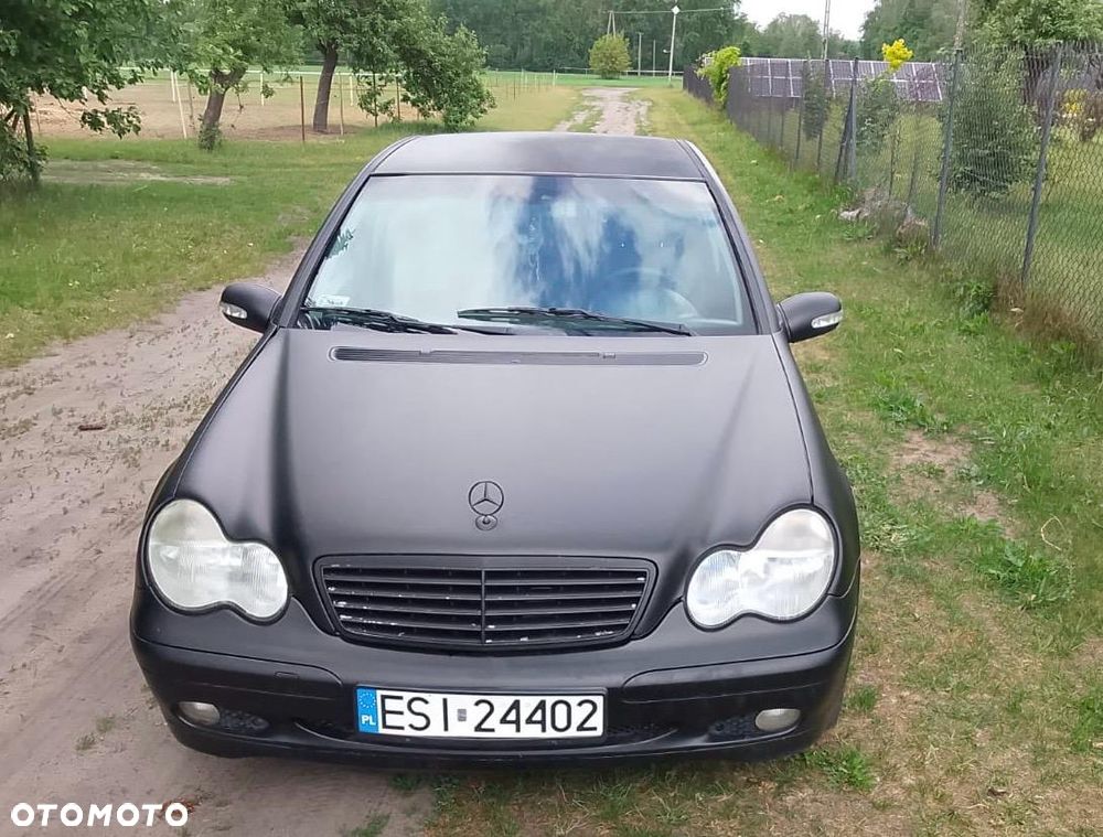 Mercedes-Benz Klasa C 180 T Classic - 2